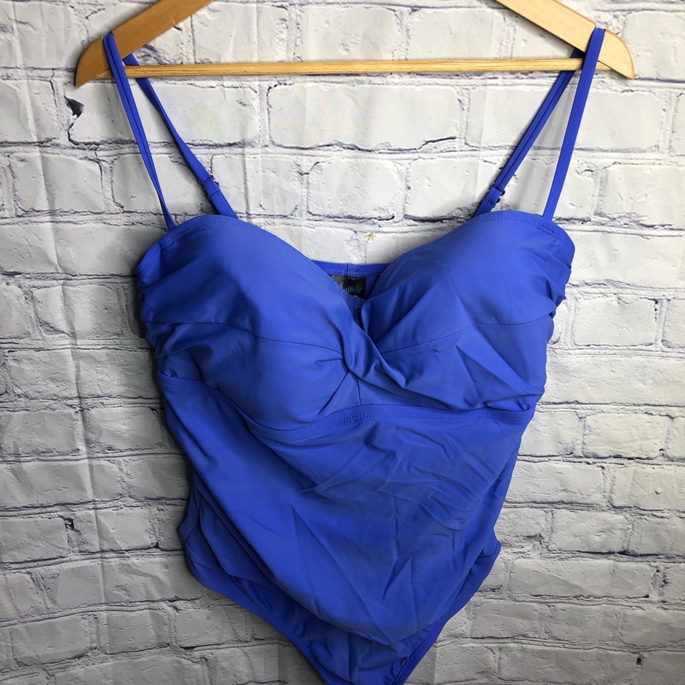 CATALINA Womens One-Piece Swimsuit Bathing Suit Built in Bra Purple XL 16-18